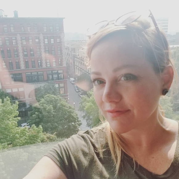 Meet your Posher, Kerry - Picture 3 of 6